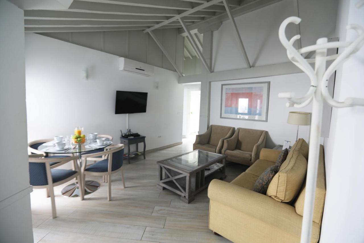 Apartamento Isla De Arriaran Málaga Exteriör bild